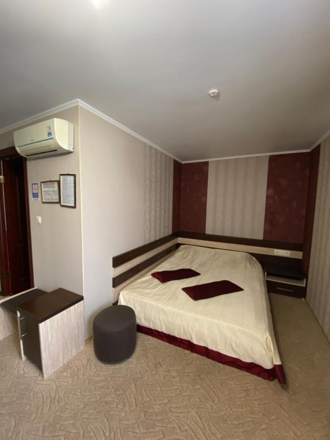 Hotel Візит Bushtyno Esterno foto